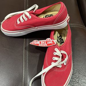 Brand New Pair Of Unisex Vans Sneakers