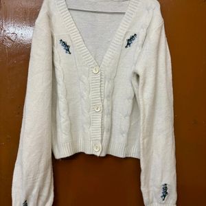 Korean White Cardigan With Embroidery🌷