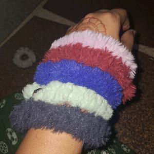 16 Different  Style Scrunchies