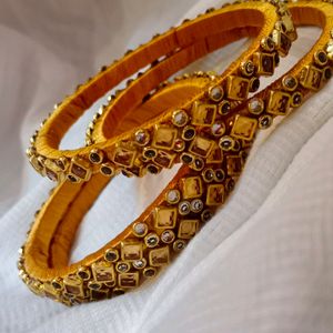 Golden Kundan 4 Bangles