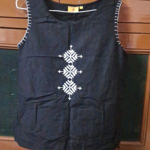 Embroidery Top