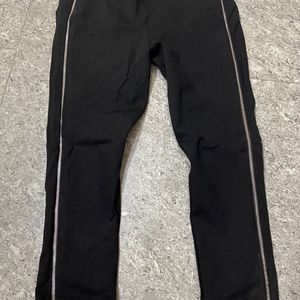 Deal Black Skinny Pants