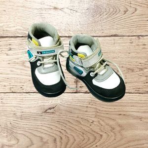 Kats casual shoes for boys