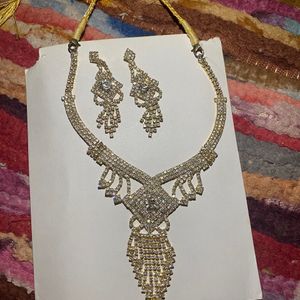 Party Wear Stone Jewellery Set