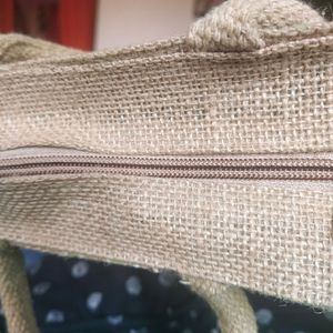 Jute Bag With Zip