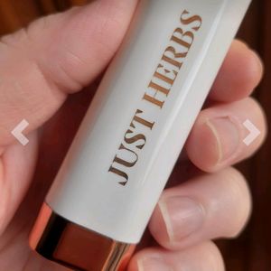 Just Herbs Long Stay Relaxed Matte Lipstick