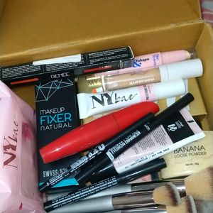 Branded Makeup Products Good Quality