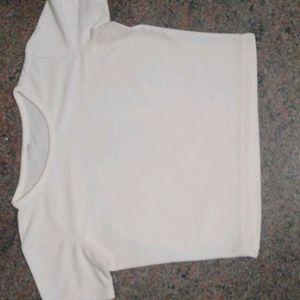 White Crop Top Tshirt