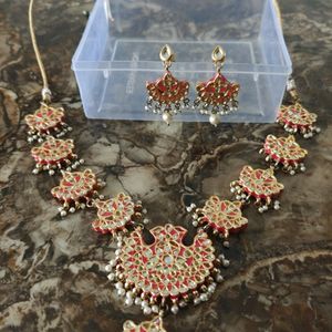 Kundan Set