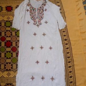 Lakhnowi Work Kurti