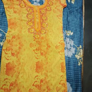 Yellow Colour M Size Kurti