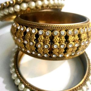 Beautiful Bangle One Pair Hand