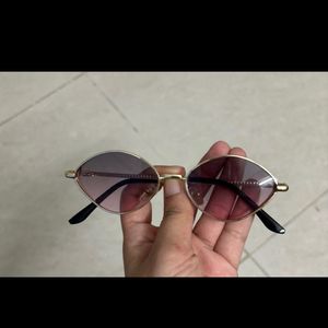 Stylish Gold Rim Polaroid Sunglasses