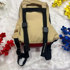 Quencha Hiking Small Backpack