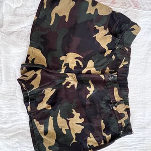 Low Waist Army Print Shorts