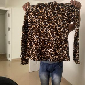 Only Wore Once Animal Print Full Sleeves T Shirt