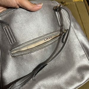 Lavie Silver HandBag 💼