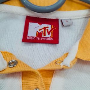 MTV T-shirt