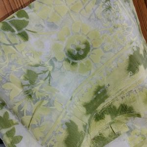 Fabric Green And White Print