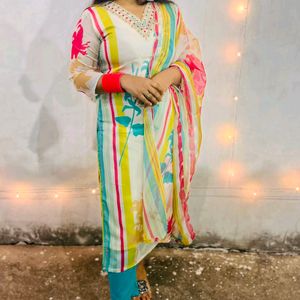 New stylish Chiffon Kurta Set