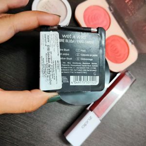 Makeup Products Combo Offer🎉