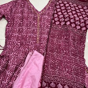 Women’s Geometric Print A Line Kurta Set