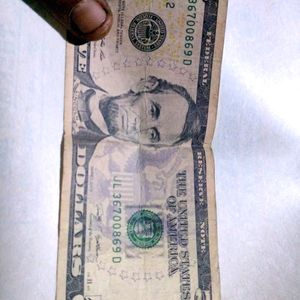 5 US DOLLER IN GOOD CONDITION