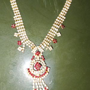 Red and White Glittering Necklace