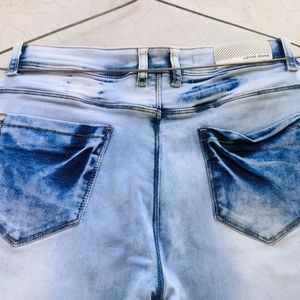 Women Lotus Light Faded Blue Jeans