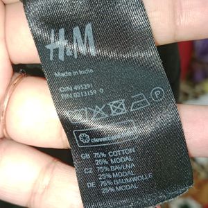 H&M Men's Tshirt