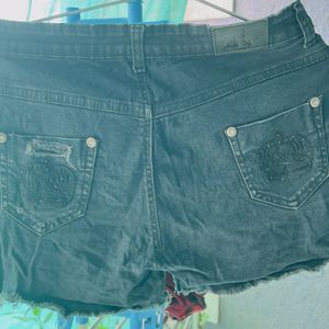 Distressed Denim Hot Pants