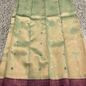 New Wedding Semi Silk Saree For Grabs