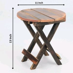 Small Foldable Wooden Table