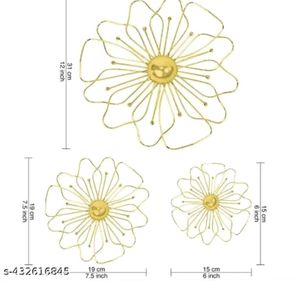 3 Flower Metal Gold Wall Decor