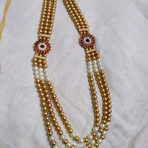 Groom Mala