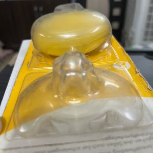 Medela Nipple Shield Pack Of 2 Combo