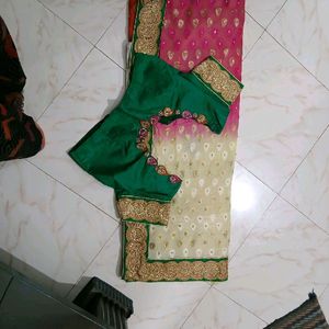 4 Heavy Bridal Sarees Set With Blouse