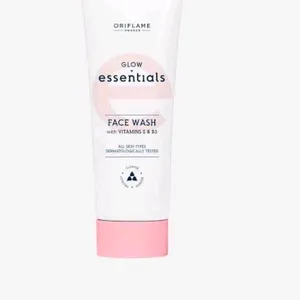 Oriflame Essential 💗