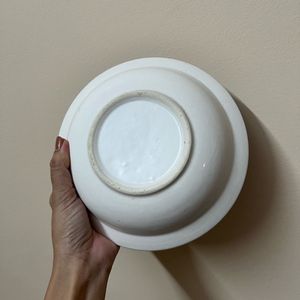 2 Ceramic Plates