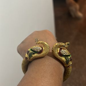 Peacock Gold Press Bracelet