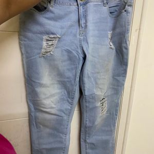 Boyfriend Capri Jeans