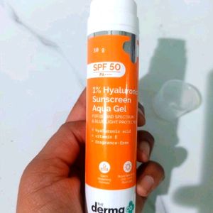Derma Co Sunscreen