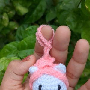 Little Crochet Cat With Hat Charm 🤍🩷