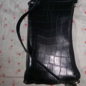 Hot Black Hand Bag