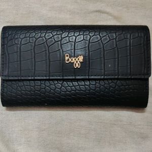 Baggit Clutch