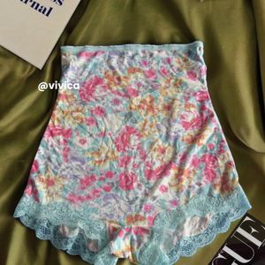 🇨🇦Imported Peach John High Waist Panty Shorts