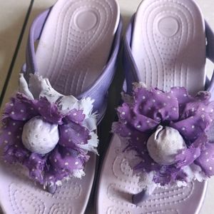 5 No.Flip Flops In Lavender Colour