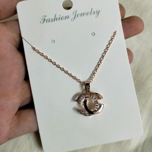 Rosegold And Stones Chain