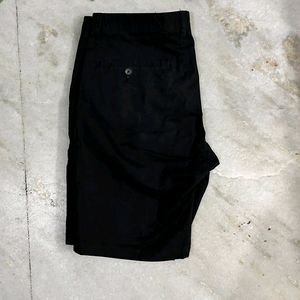 MAX COTTON CHINO BLACK SHORTS SIZE 32