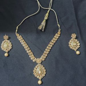 Kundan Set